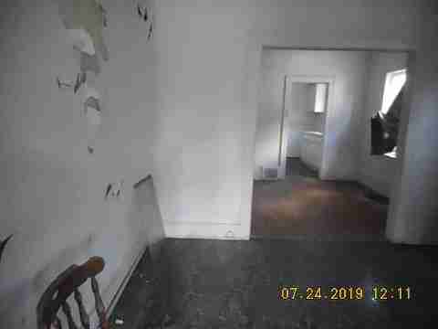 19171 Danbury (8)_m.jpg